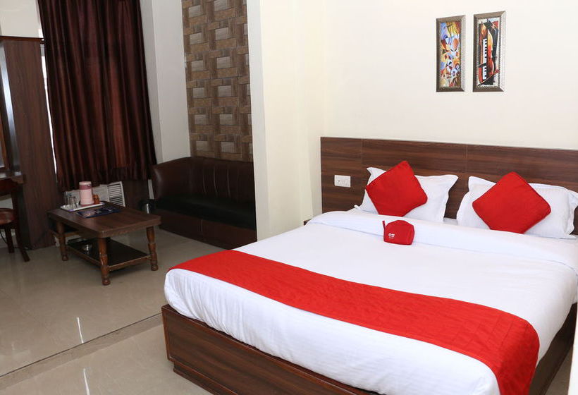 Hotel Oyo Rooms Ludhiana Railway Station Clock Tower 10