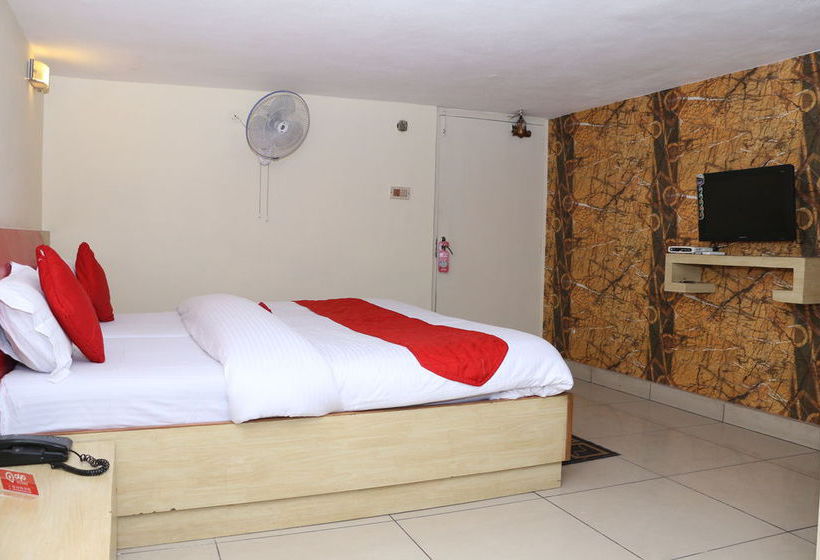 Hotel Oyo Rooms Ludhiana Railway Station Clock Tower 11