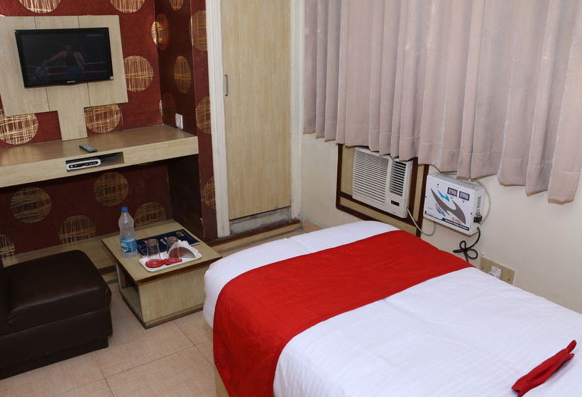 Hotel Oyo Rooms Ludhiana Railway Station Clock Tower 13