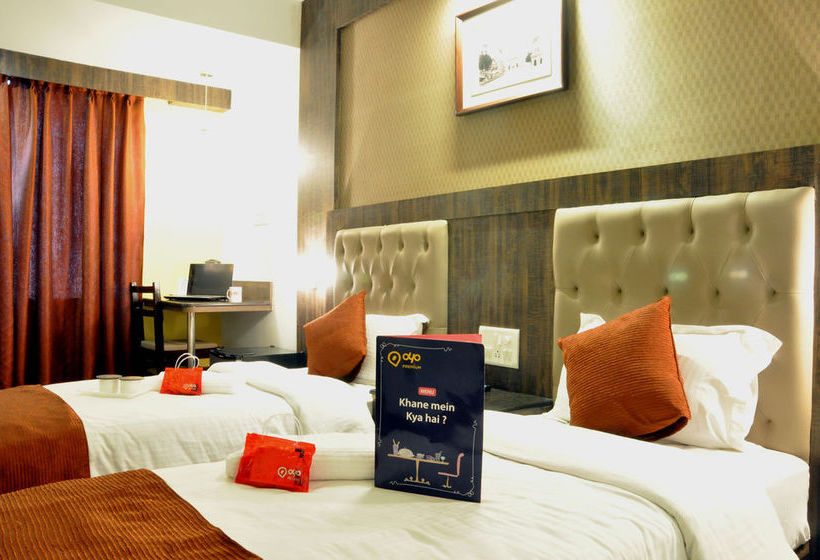 Hotel Oyo Premium Vidhan Sabha Marg 3