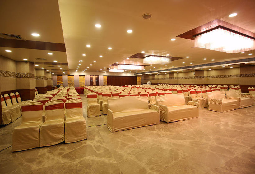 Hotel Oyo Premium Jubilee Garden Jawahar Road Rajkot Gujarat