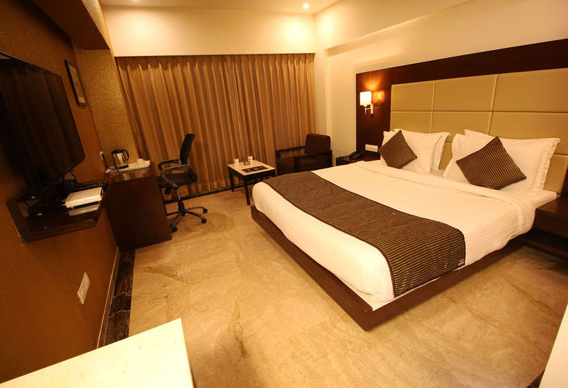 Hotel Oyo Premium Jubilee Garden Jawahar Road 10