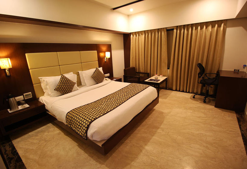 Hotel Oyo Premium Jubilee Garden Jawahar Road 15