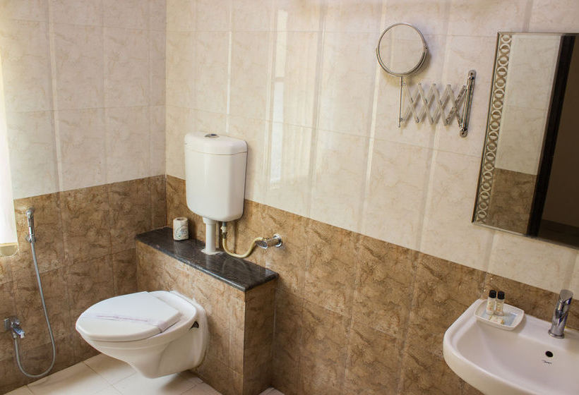 Hotel Oyo Premium Ganesh Peth Nagpur 1