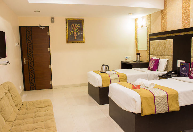 Hotel Oyo Premium Ganesh Peth Nagpur 10