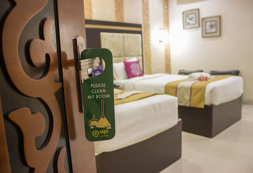 Hotel Oyo Premium Ganesh Peth Nagpur 19