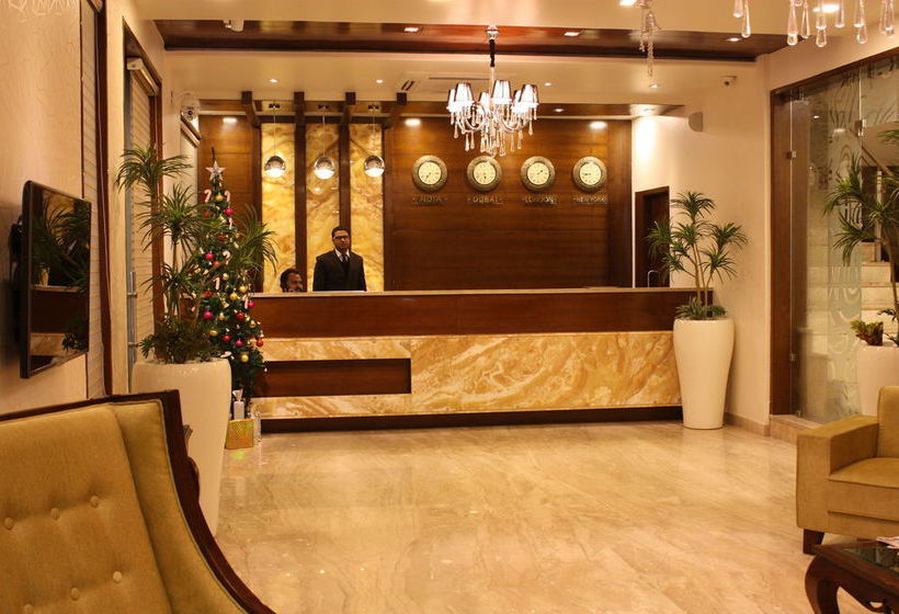 Hotel Oyo Premium Railway Station Ajmer 12