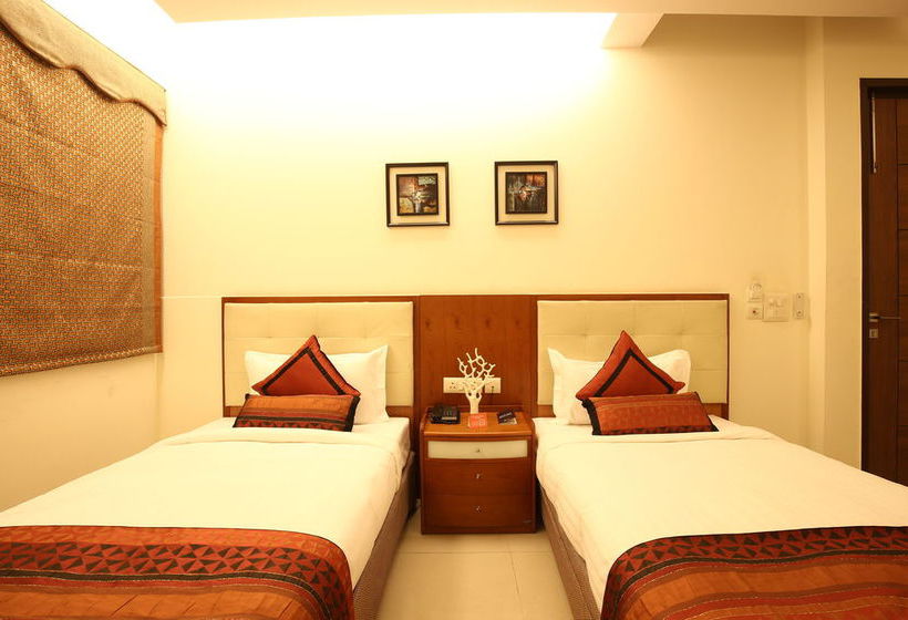 Fabhotel Noida Sector 61 Noida Uttar Pradesh