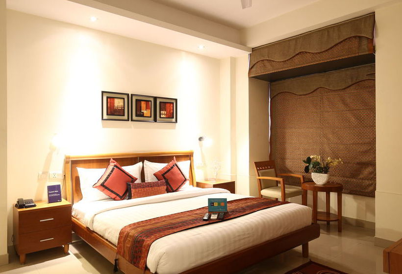 Fabhotel Noida Sector 61 10
