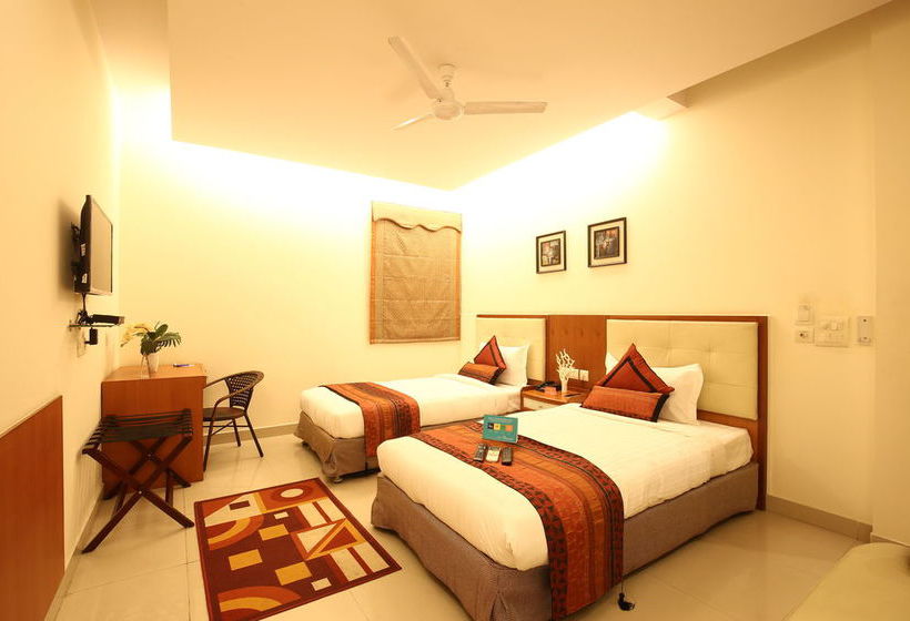 Fabhotel Noida Sector 61 8