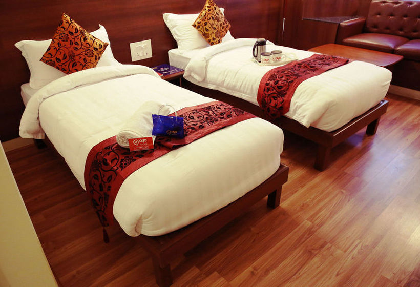 Hotel Oyo Premium Chinchwad 14
