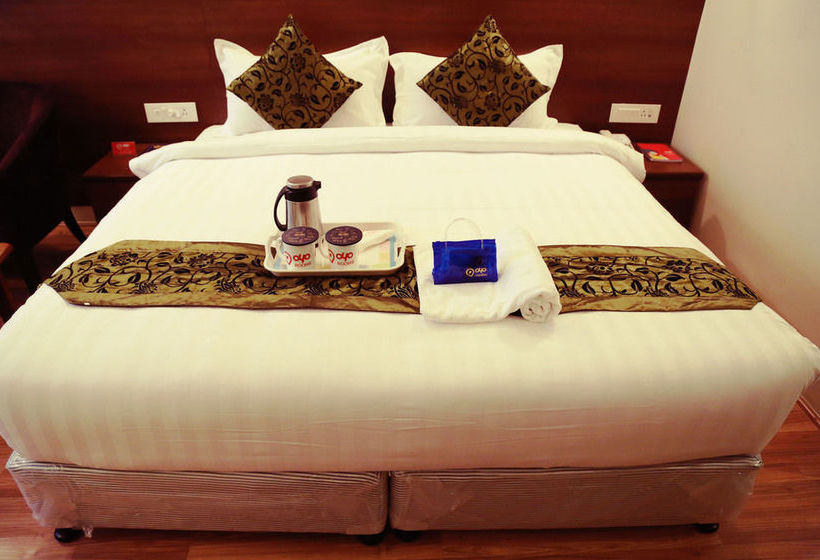 Hotel Oyo Premium Chinchwad 15