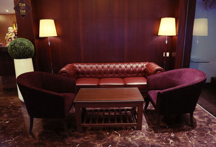 Hotel Oyo Premium Chinchwad 20