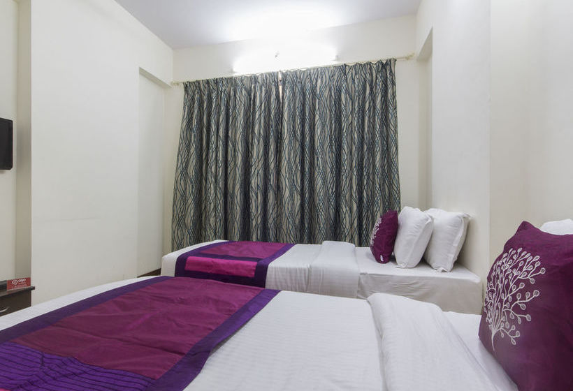 Hotel Oyo Apartments Link Road Malad 11