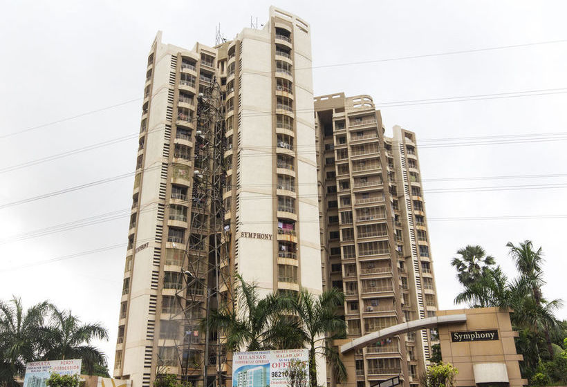 Hotel Oyo Apartments Link Road Malad 15