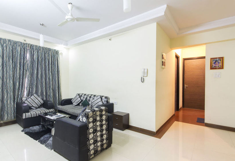 Hotel Oyo Apartments Link Road Malad 17