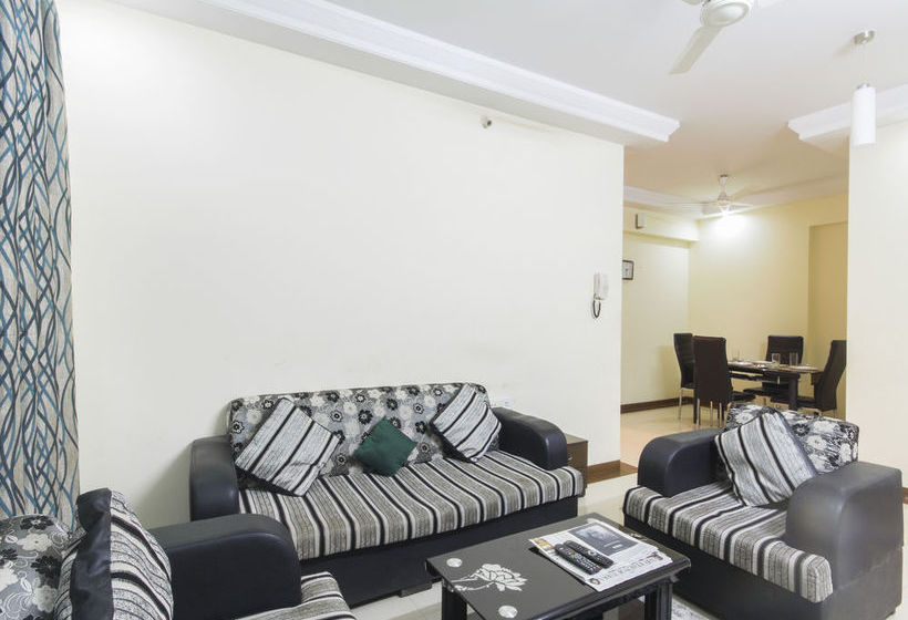 Hotel Oyo Apartments Link Road Malad 2