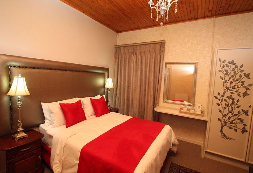 Pension 33 On First Guesthouse 8