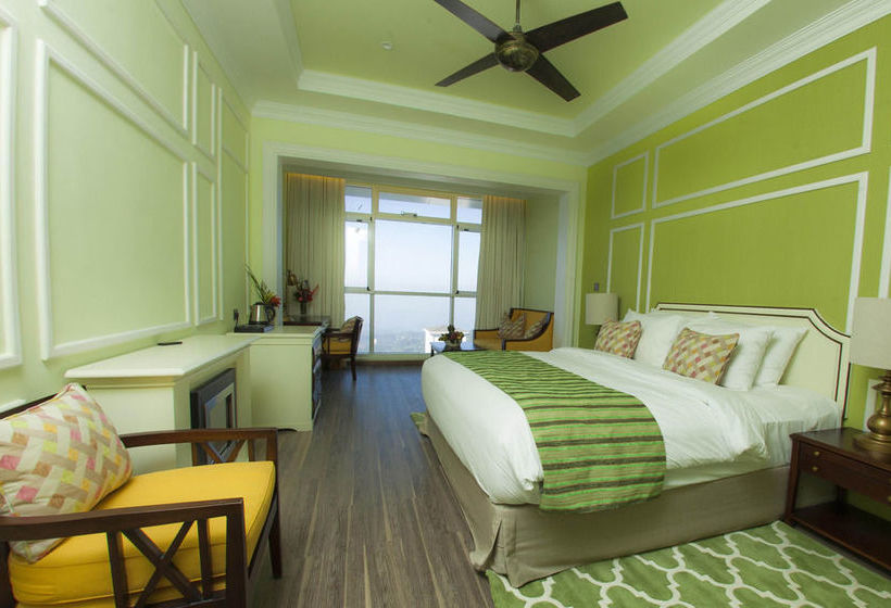 Hotel Fragrant Nature Munnar 3