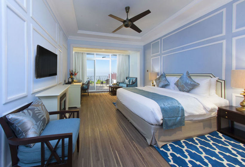 Hotel Fragrant Nature Munnar 5