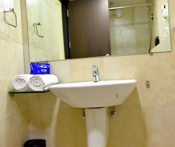 Hotel Oyo Premium Pattom Junction 19