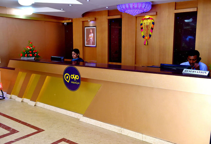 Hotel Oyo Premium Pattom Junction 9