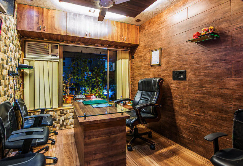 Hotel Zo Rooms Andheri West Lokhandwala 11