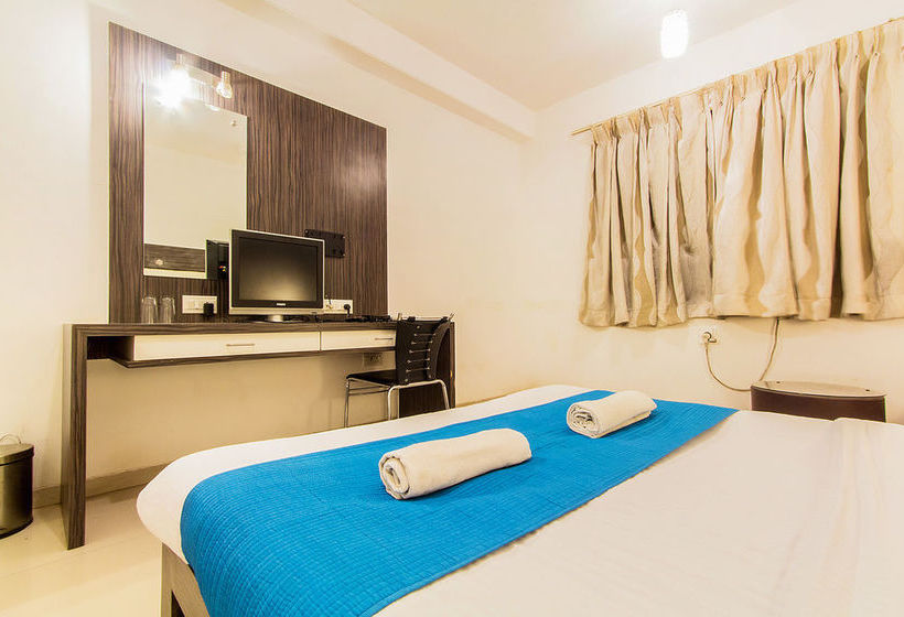 Hotel Zo Rooms Wagle Estate Thane West 4