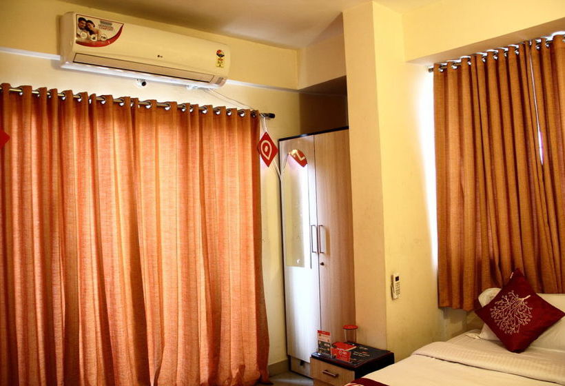 Hotel Oyo Apartments Kharadi 12