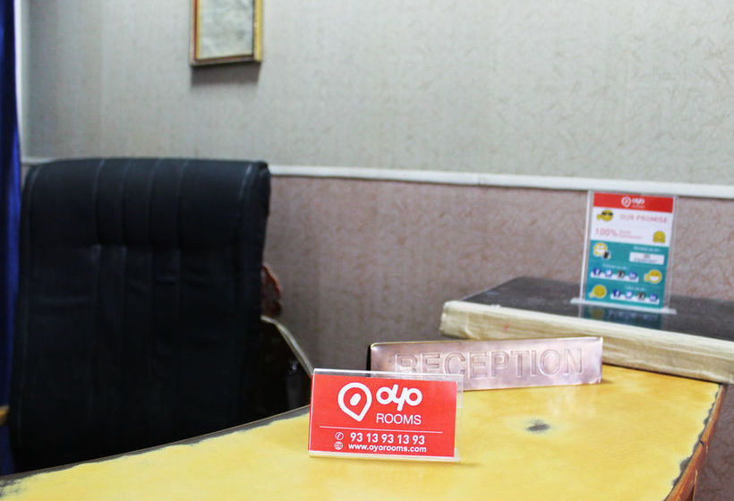 Hotel Oyo Rooms Noida Sector 12 19