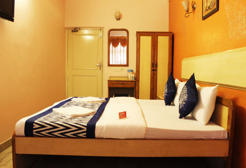 Hotel Oyo Rooms Noida Sector 12 3