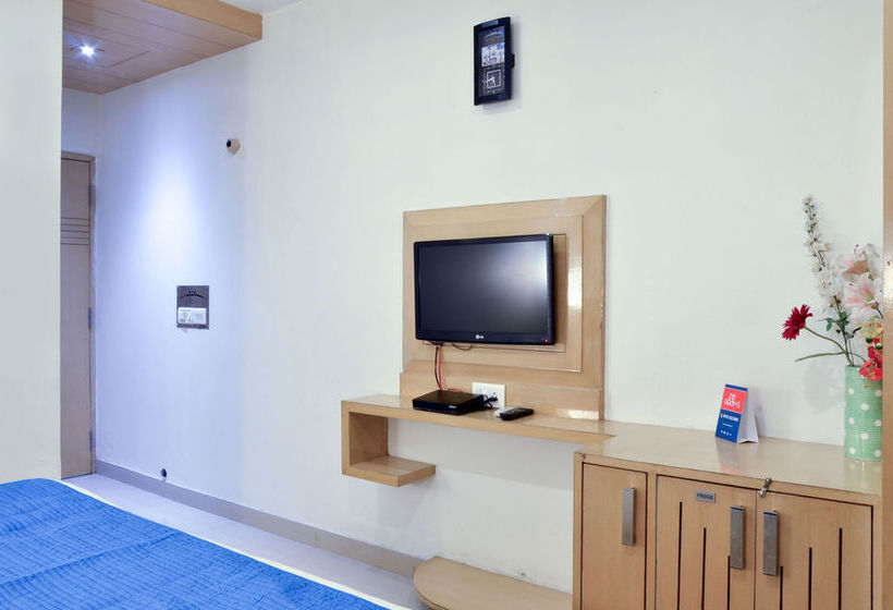 Hotel Zo Rooms Dayal Bagh 14