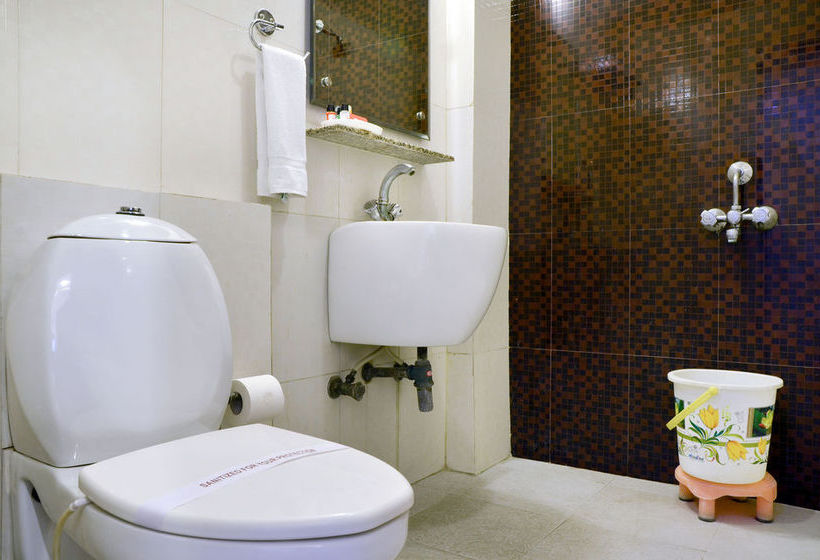 Hotel Zo Rooms Dayal Bagh 4