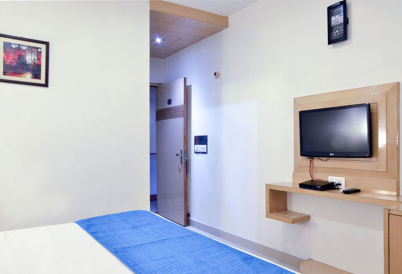 Hotel Zo Rooms Dayal Bagh 5