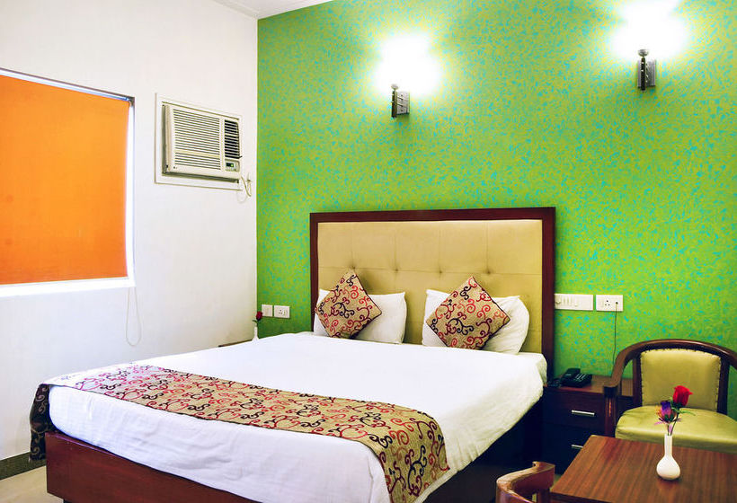 Hotel Zo Rooms Agra Cantt 10