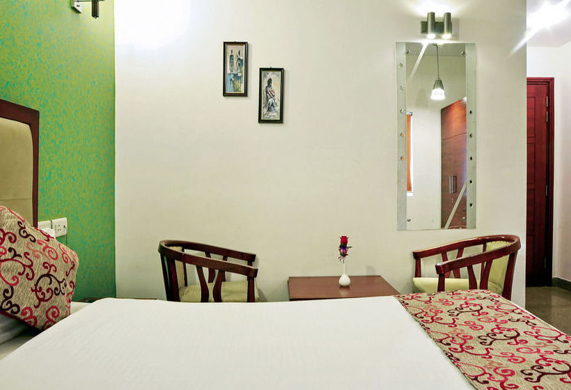 Hotel Zo Rooms Agra Cantt 3