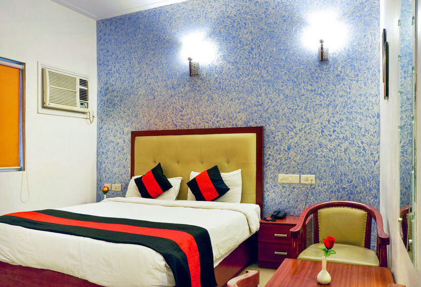 Hotel Zo Rooms Agra Cantt 7