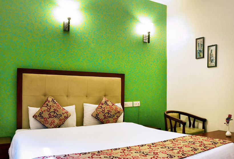 Hotel Zo Rooms Agra Cantt 9