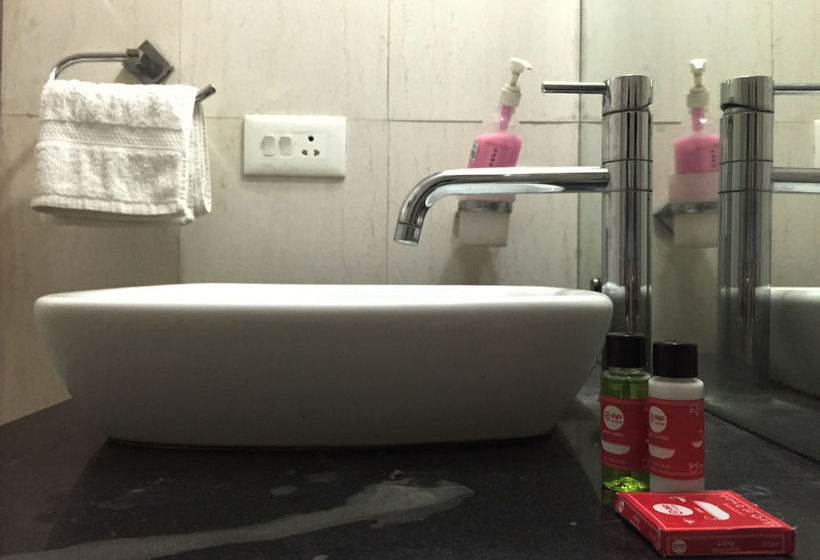 Hotel Oyo Rooms Greater Noida Knowledge Park 1