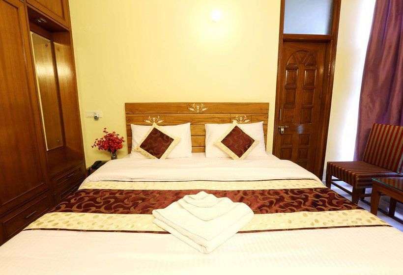 Hotel Oyo Rooms Greater Noida Knowledge Park 13