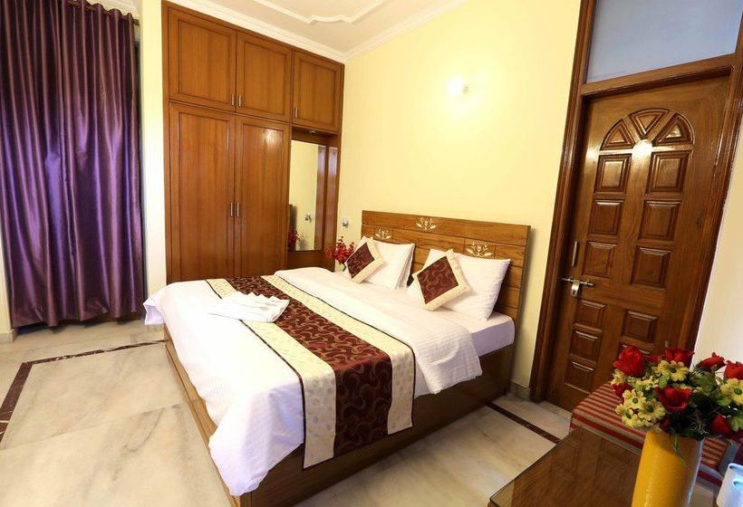 Hotel Oyo Rooms Greater Noida Knowledge Park 14