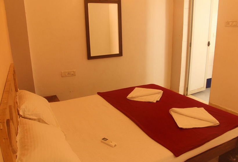 Hotel Candolim Dreams Beach Resort 2