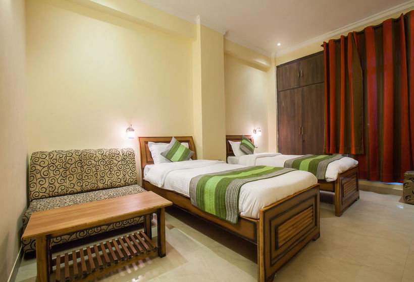 Hotel Oyo Rooms Noida Film City Ii 16