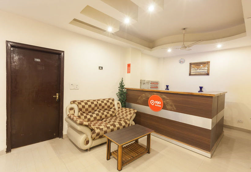 Hotel Oyo Rooms Noida Film City Ii 17