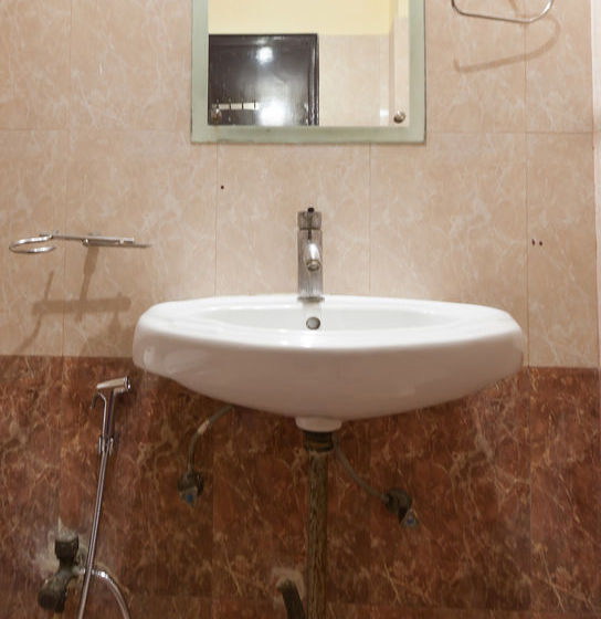 Hotel Oyo Rooms Noida Film City Ii 19