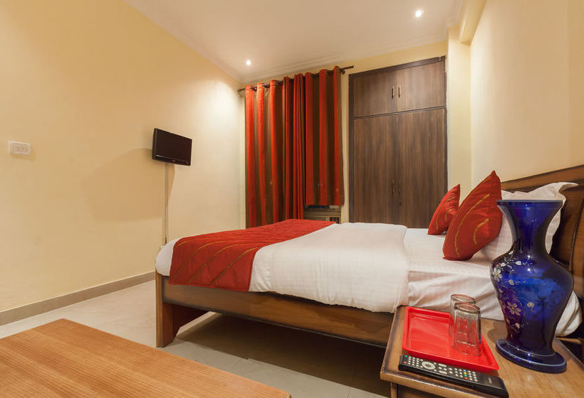 Hotel Oyo Rooms Noida Film City Ii 7