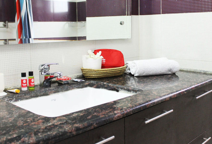 Hotel Oyo Premium Noida Expressway 9