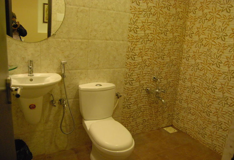 Hotel Shahi Palace 1