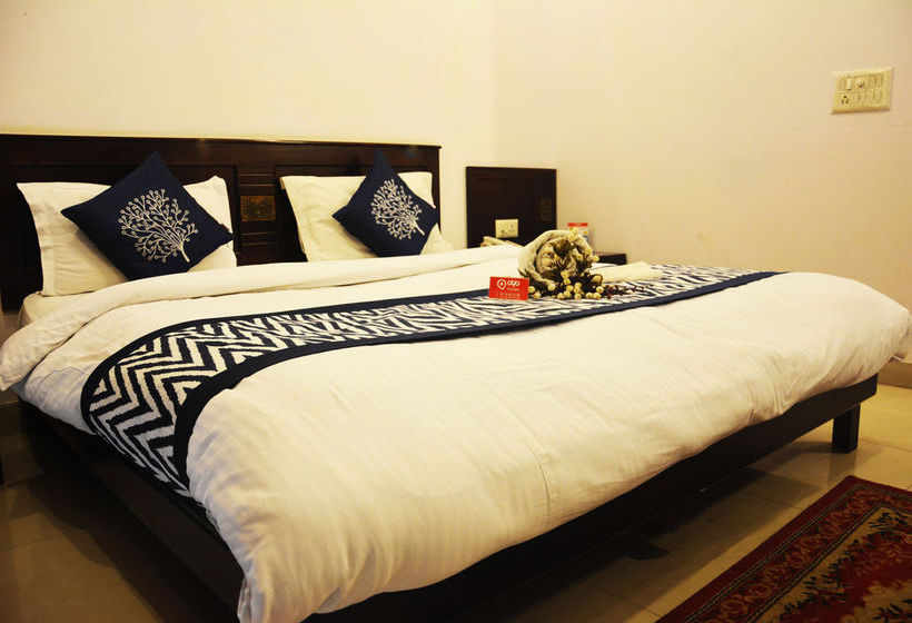 Hotel Oyo Rooms Ghaziabad Opulent Mall 11