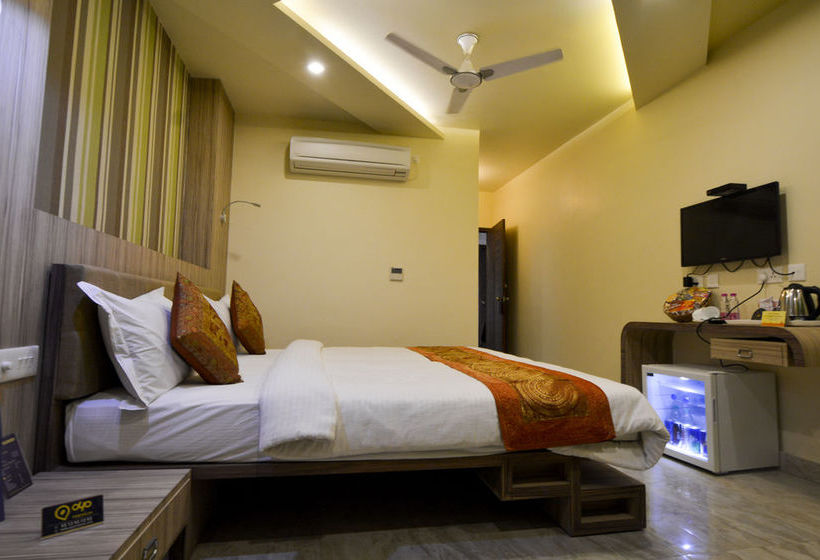 Hotel Oyo Premium Assi Ghat 16